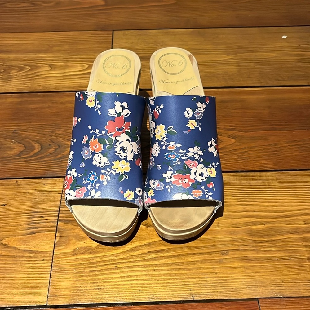 No. 6 clogs